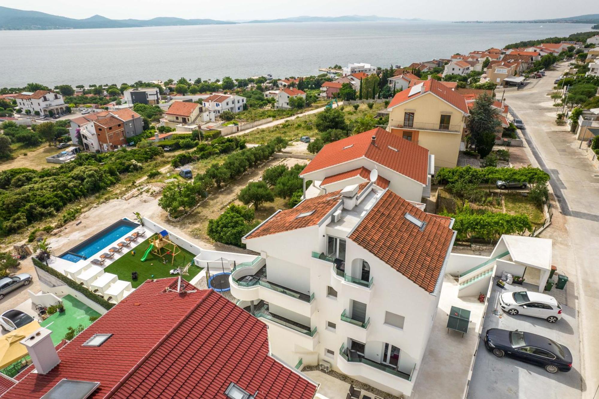 Holiday House Dominik Apartments Sveti Petar  Eksteriør billede